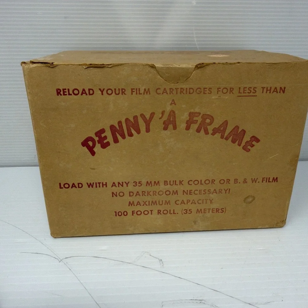 Vintage Watson 66B 66C Daylight Bulk 35mm Film Loader Penny A Frame 1970s